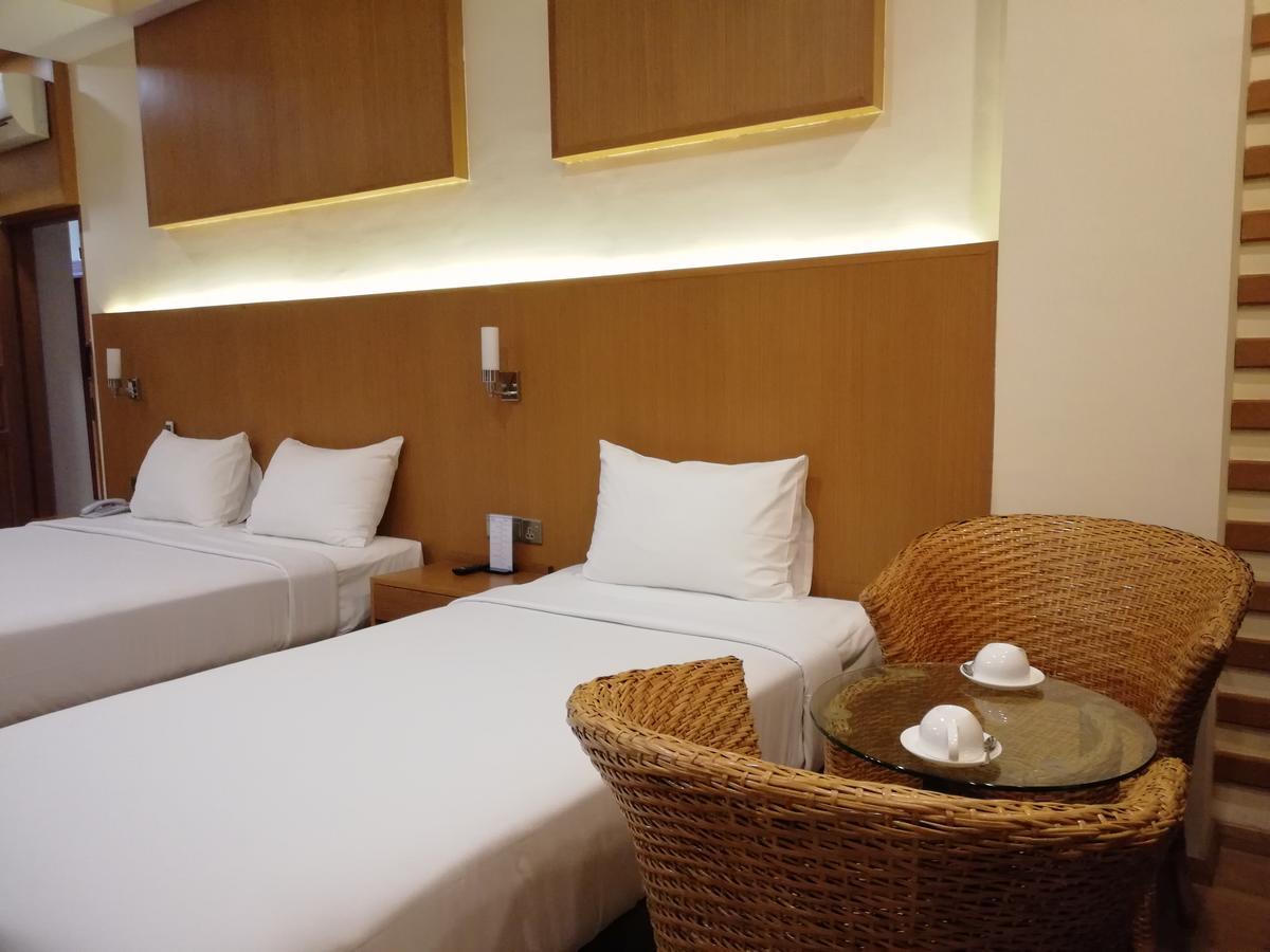 The Hotel Nova Mandalaj Kültér fotó